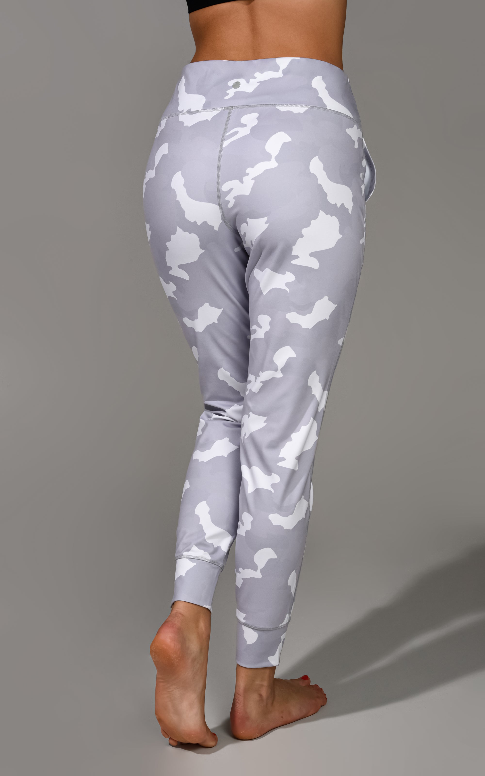YogaLicious Lux Jogger Pants - Women’s Grey Yoga Pants Size Large