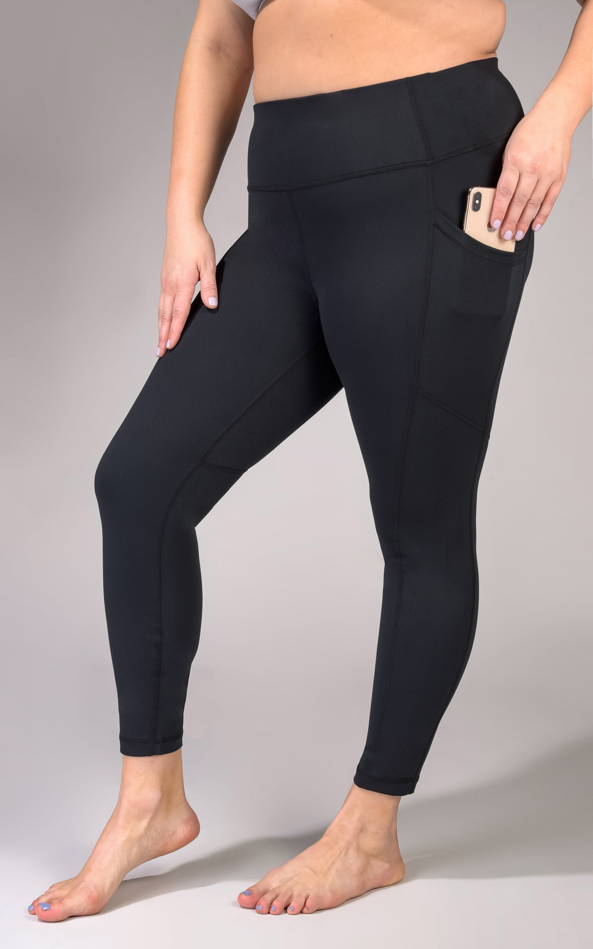 Plus Size Interlink Side Pocket High Rise Legging