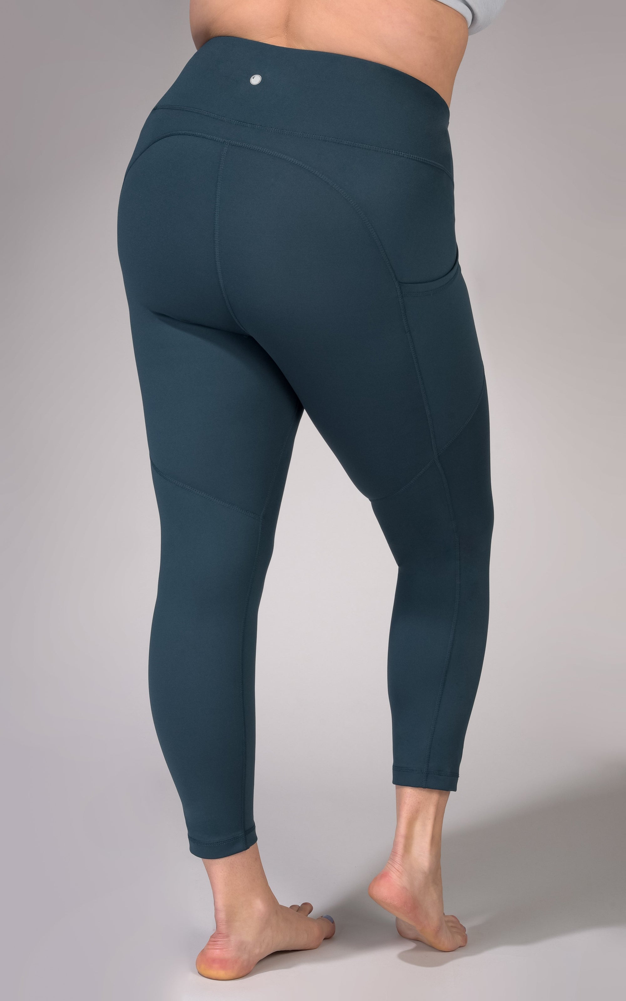 Yogalicious Plus Size Lux High Waist Pocket 7/8 Ankle Legging