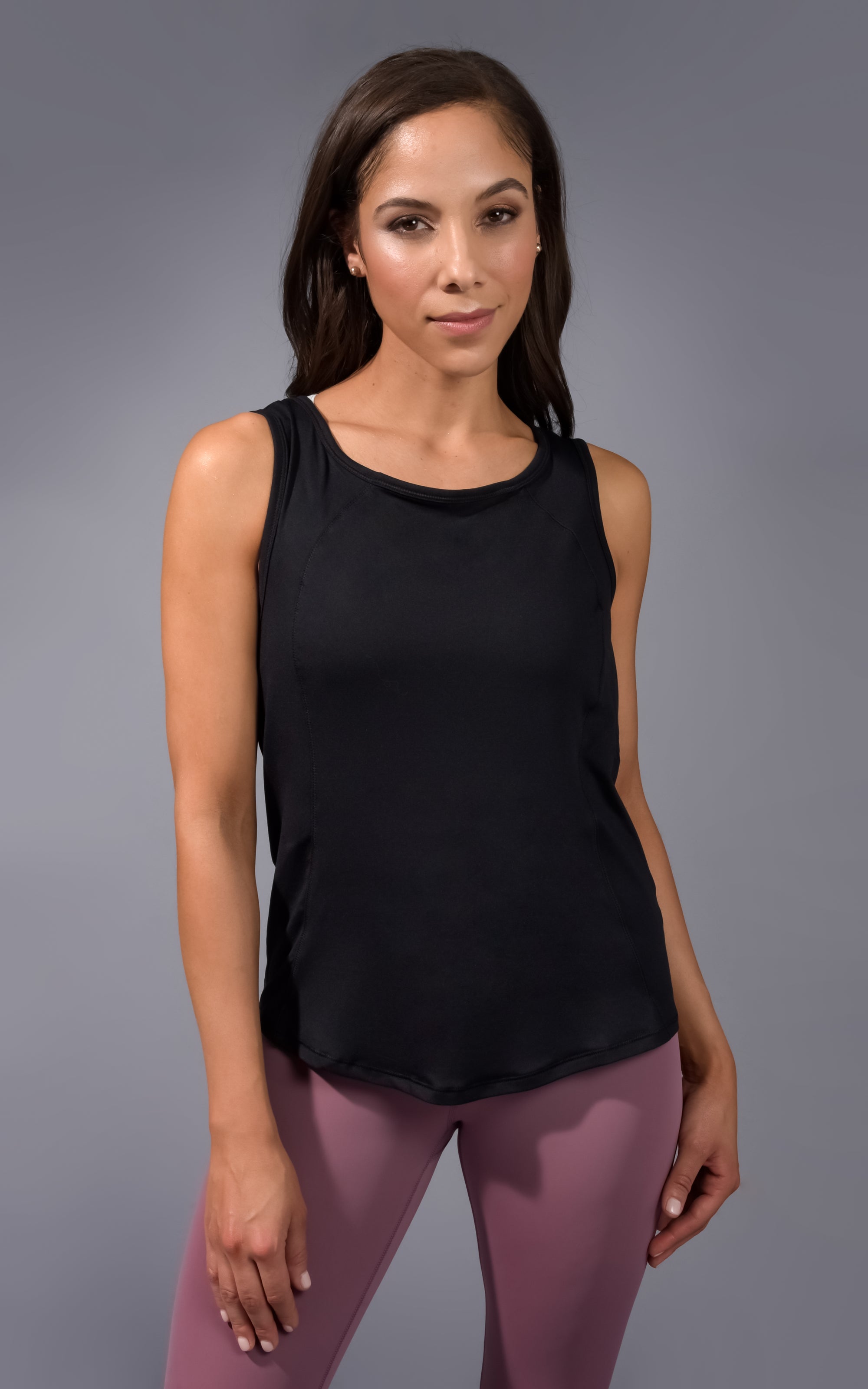 Yogalicious Sleeveless Tank Top With Curved Seam Front Detail
